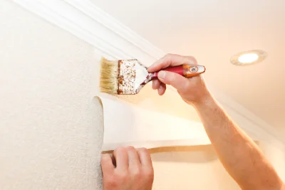 Pose de papier peint à Combray — revêtements muraux et toiles de verre